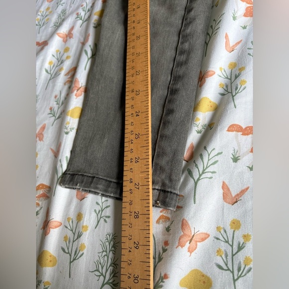 Pierre Balmain grey washed slim biker jeans size 26 fits 30 - Picture 9 of 12